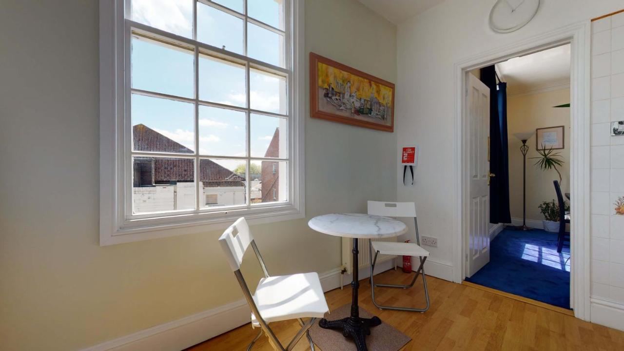 Portland Street Apartment Leamington Spa Buitenkant foto